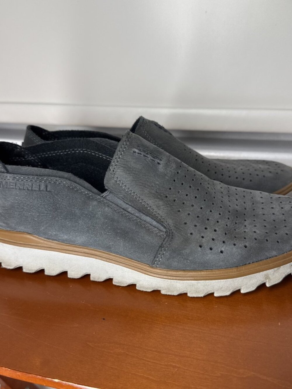 Merrell Downton Mocs Men's 10 Slip On Gray Suede